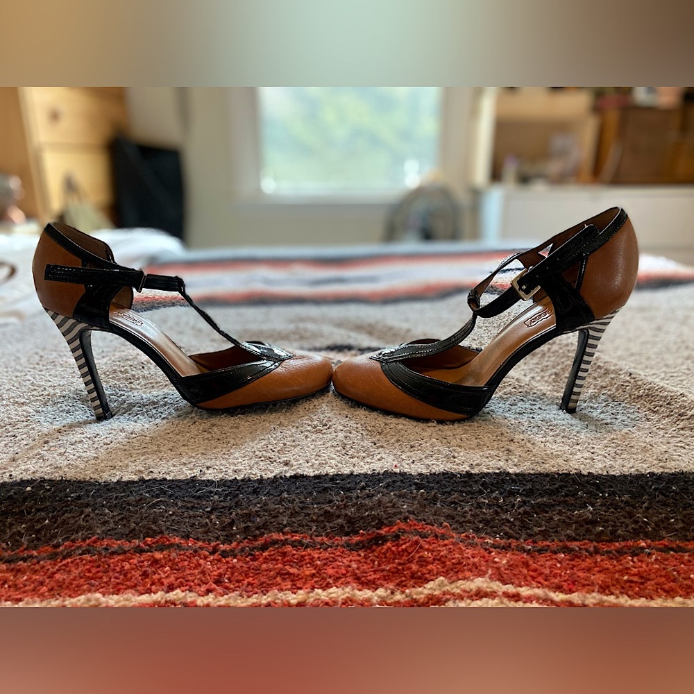 Oh… DEER! Heels